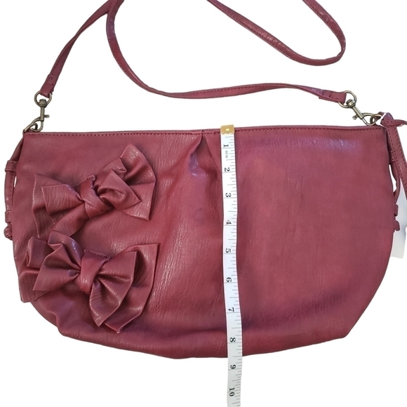 NWT Jessica Simpson Burgundy Faux Leather Shoulder Bag With Bows - Picture 12 of 13